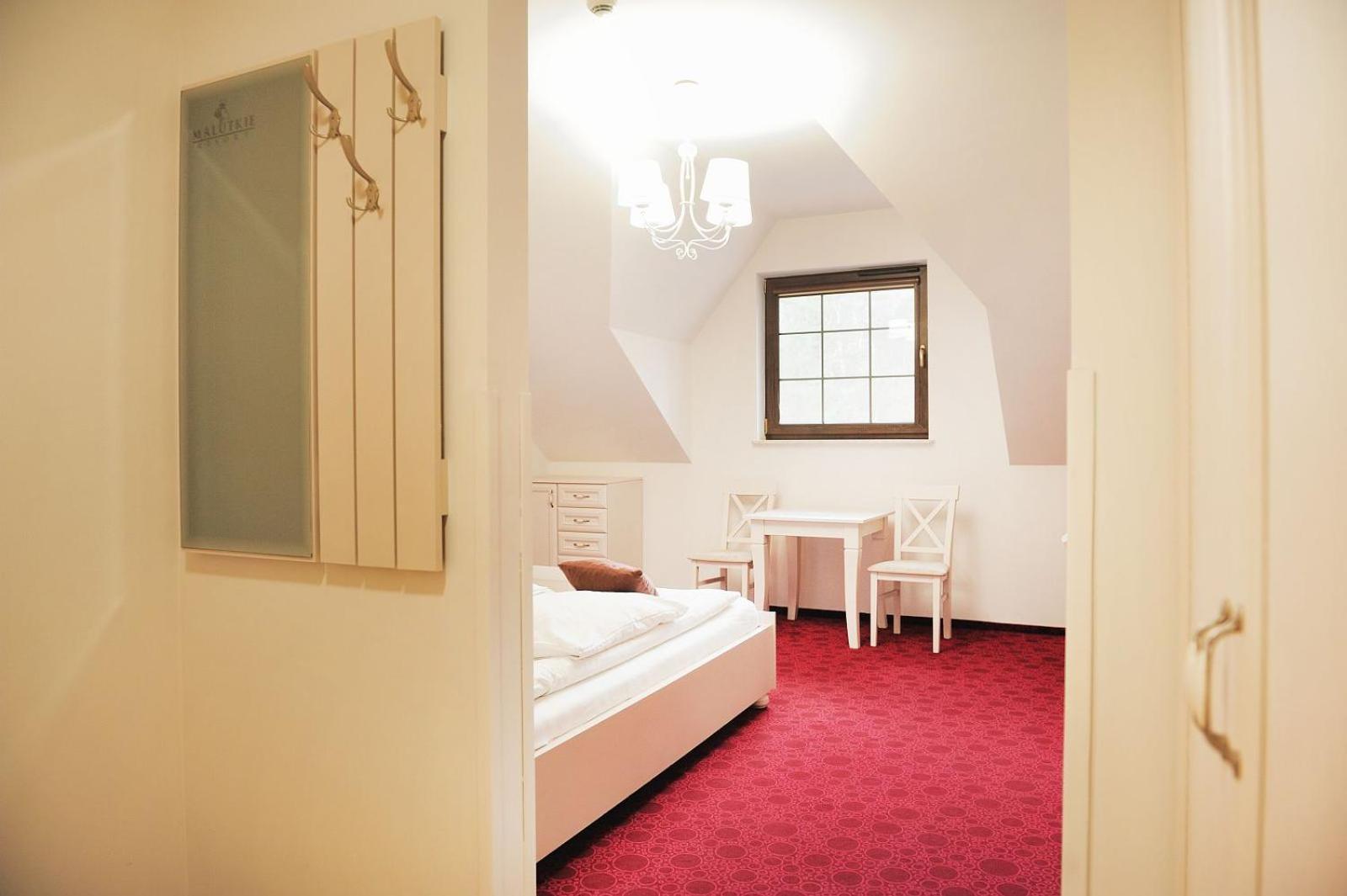 Malutkie Resort Radomsko Eksteriør bilde