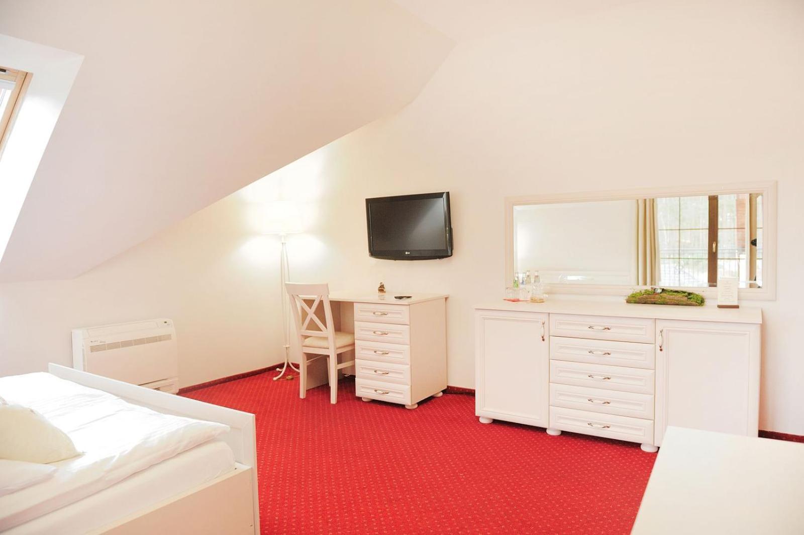 Malutkie Resort Radomsko Eksteriør bilde