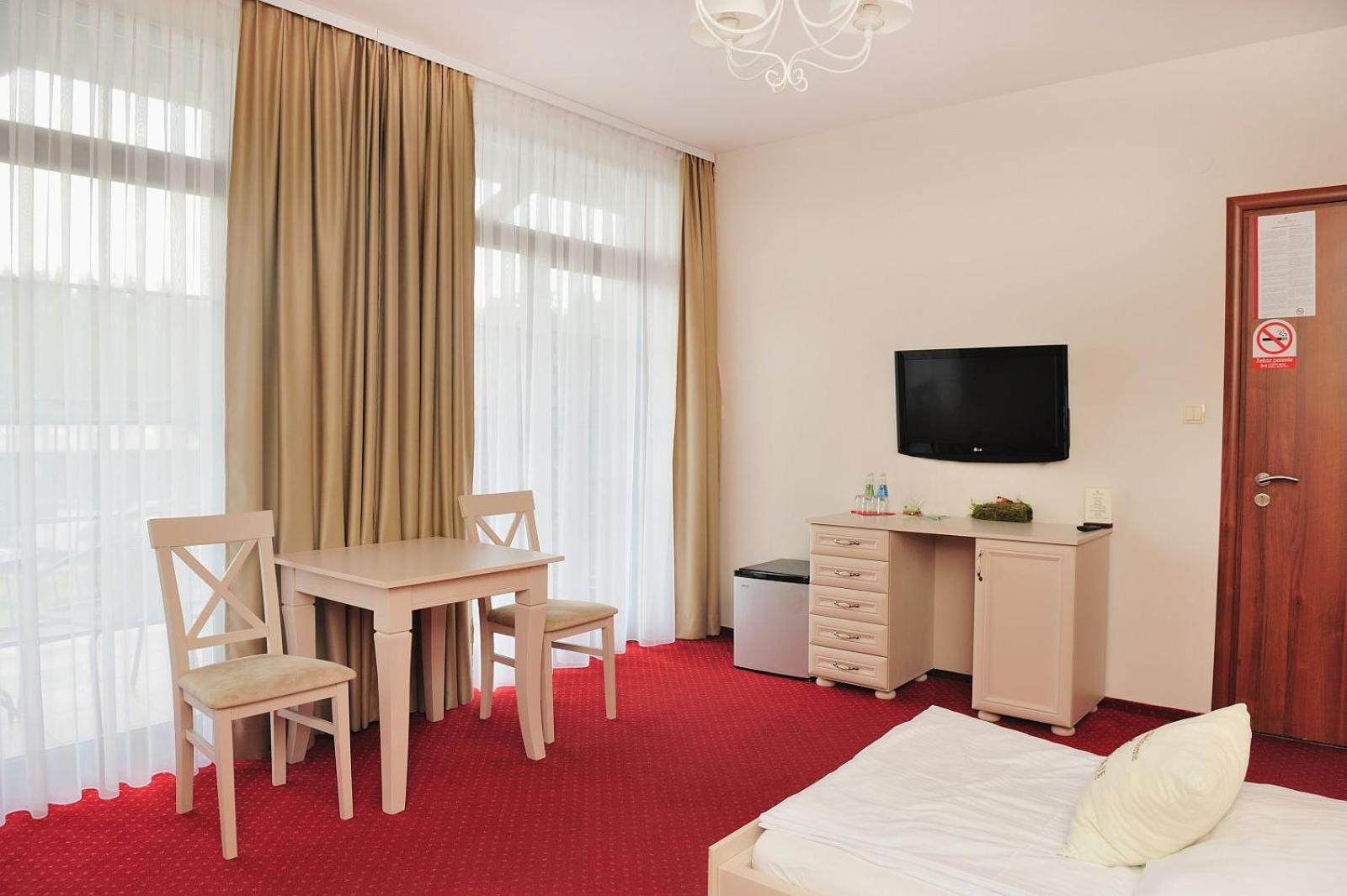 Malutkie Resort Radomsko Eksteriør bilde