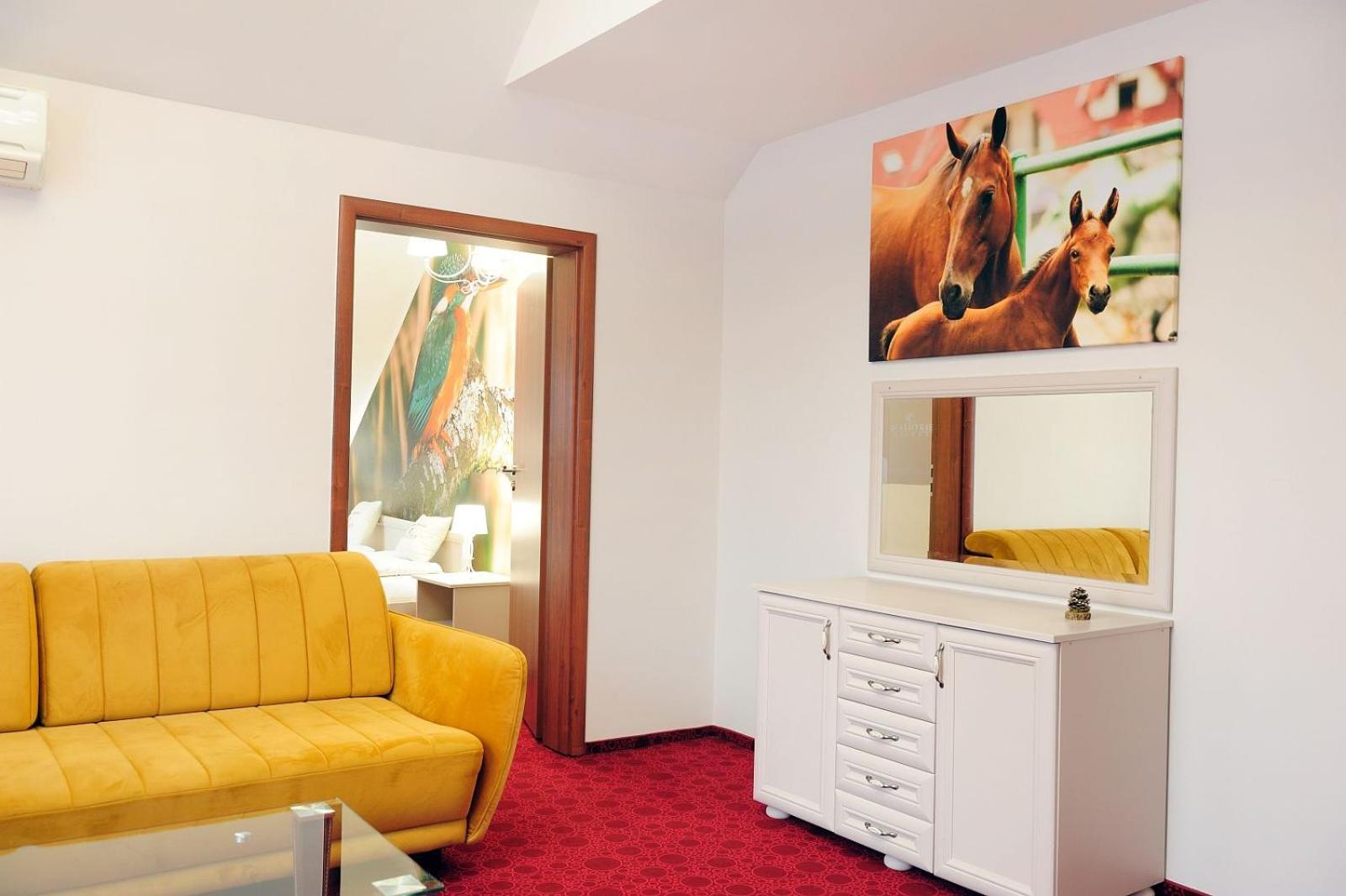 Malutkie Resort Radomsko Eksteriør bilde