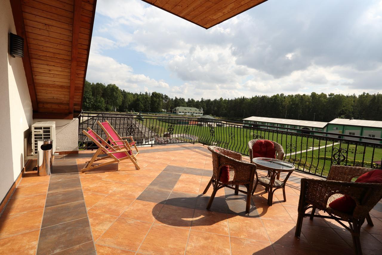 Malutkie Resort Radomsko Eksteriør bilde